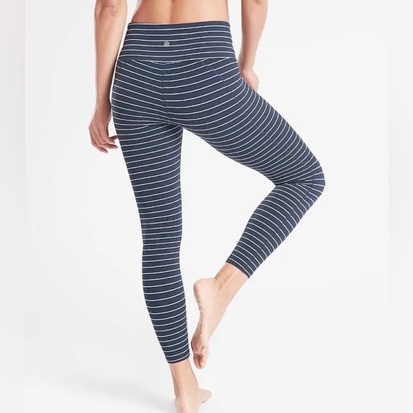 Athleta Stripe Contender 7/8 Leggings. XXS - Picture 2 of 5